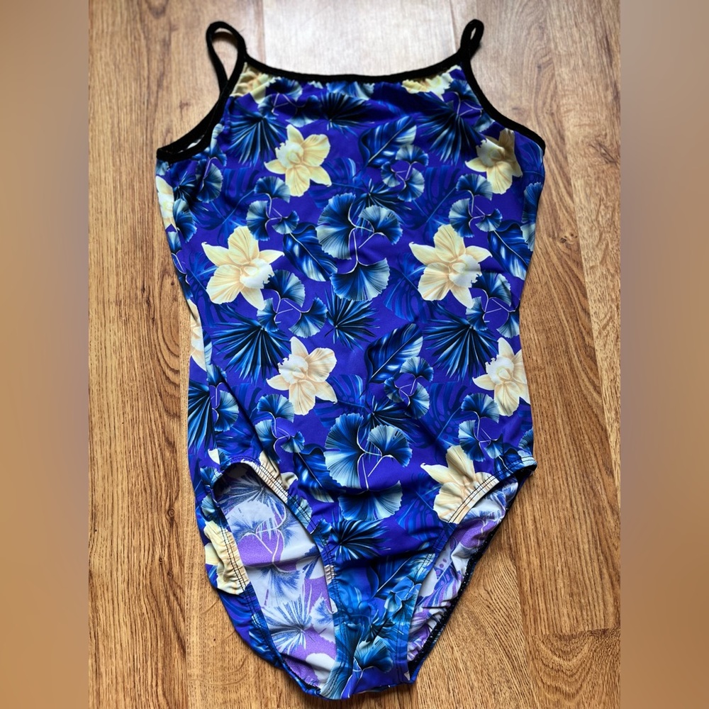 Rebecca’s mom leotards Adult Large gymnastics/dance leotard